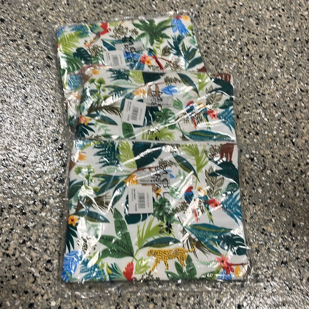Molly Bracken - jungle print clutch